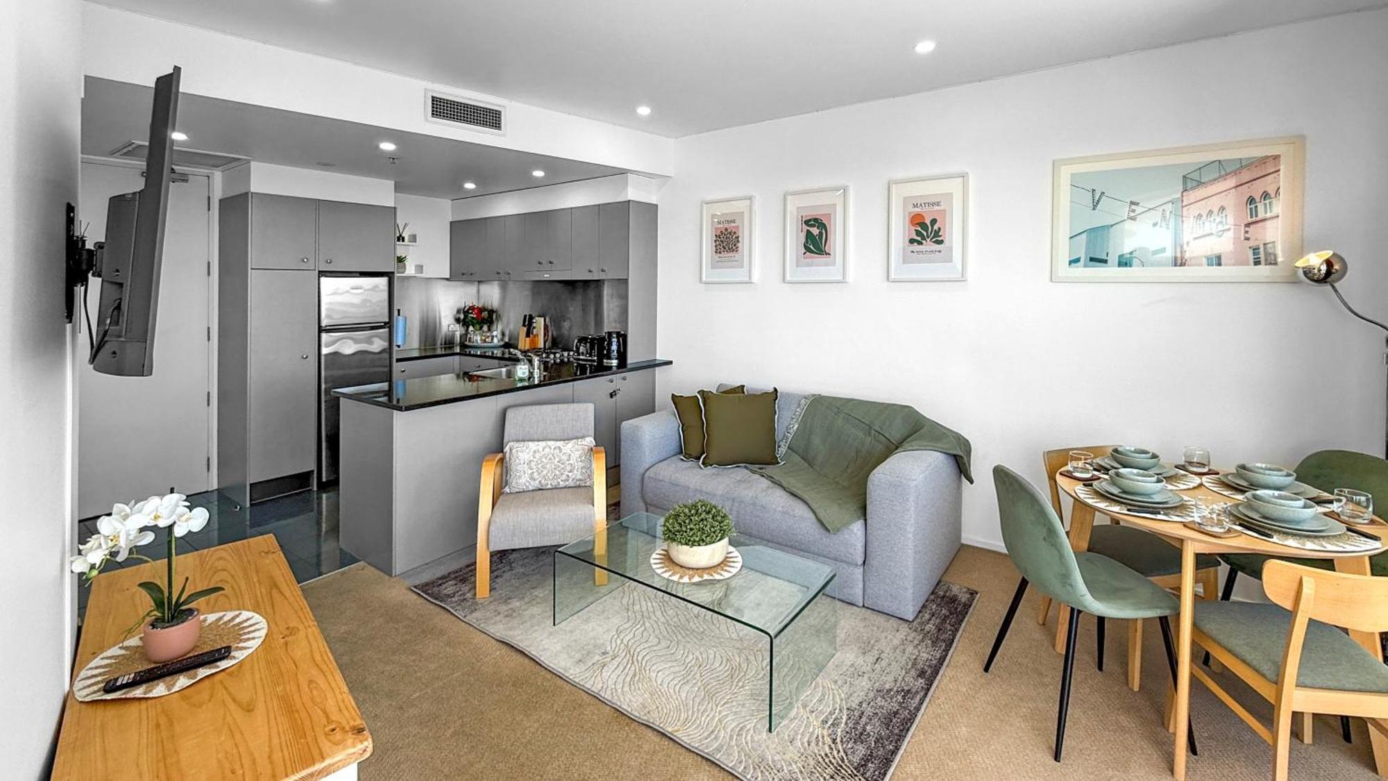 Le Mirage- Stylish, Central Apartment With Pools, Sauna, More Окленд Экстерьер фото